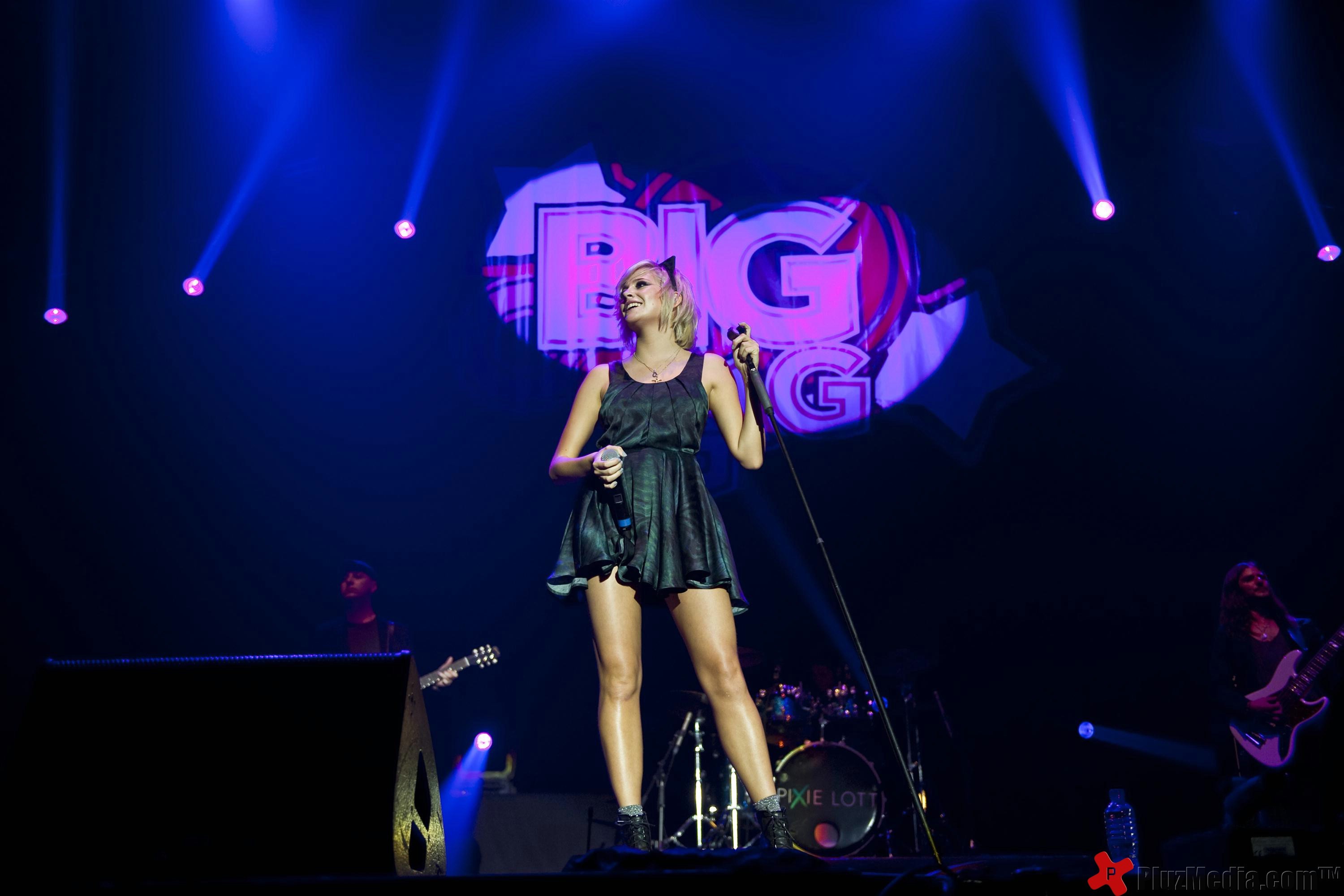 Pixie Lott performs live at GirlGuiding UK - Big Gig 2011 | Picture 92428